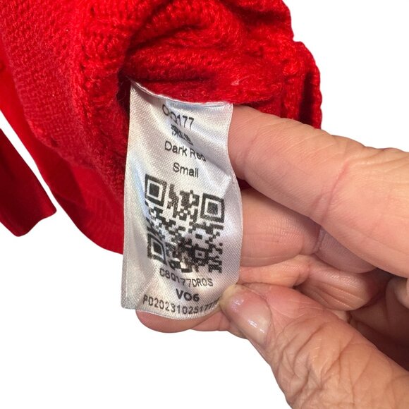 Womens Size Small Red Knit Sweater With Textured Heart Pattern Long Sleeves - Picture 5 of 6